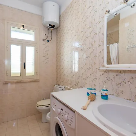 L'isola Di Gianni By Ortigia فيلة